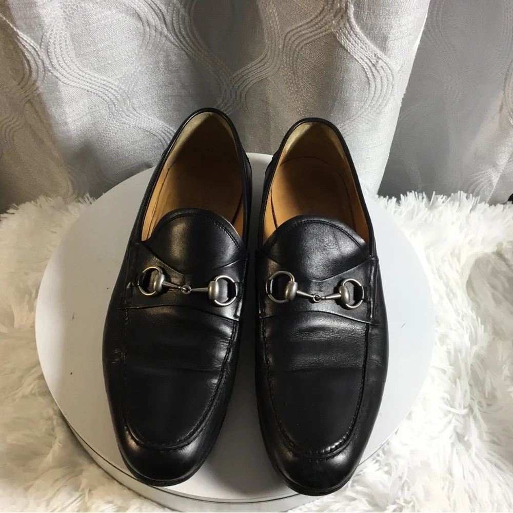 Gucci authentic jordana